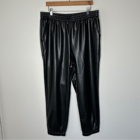 JOHNNY WAS‎ Black Vegan Leather Jogger Buttery Soft Elastic Silk Lined Pants XL - Picture 6 of 11
